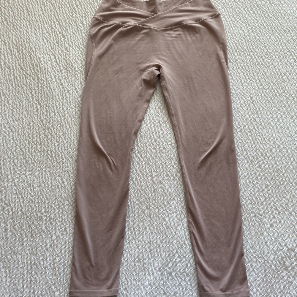 Alphalete leggings